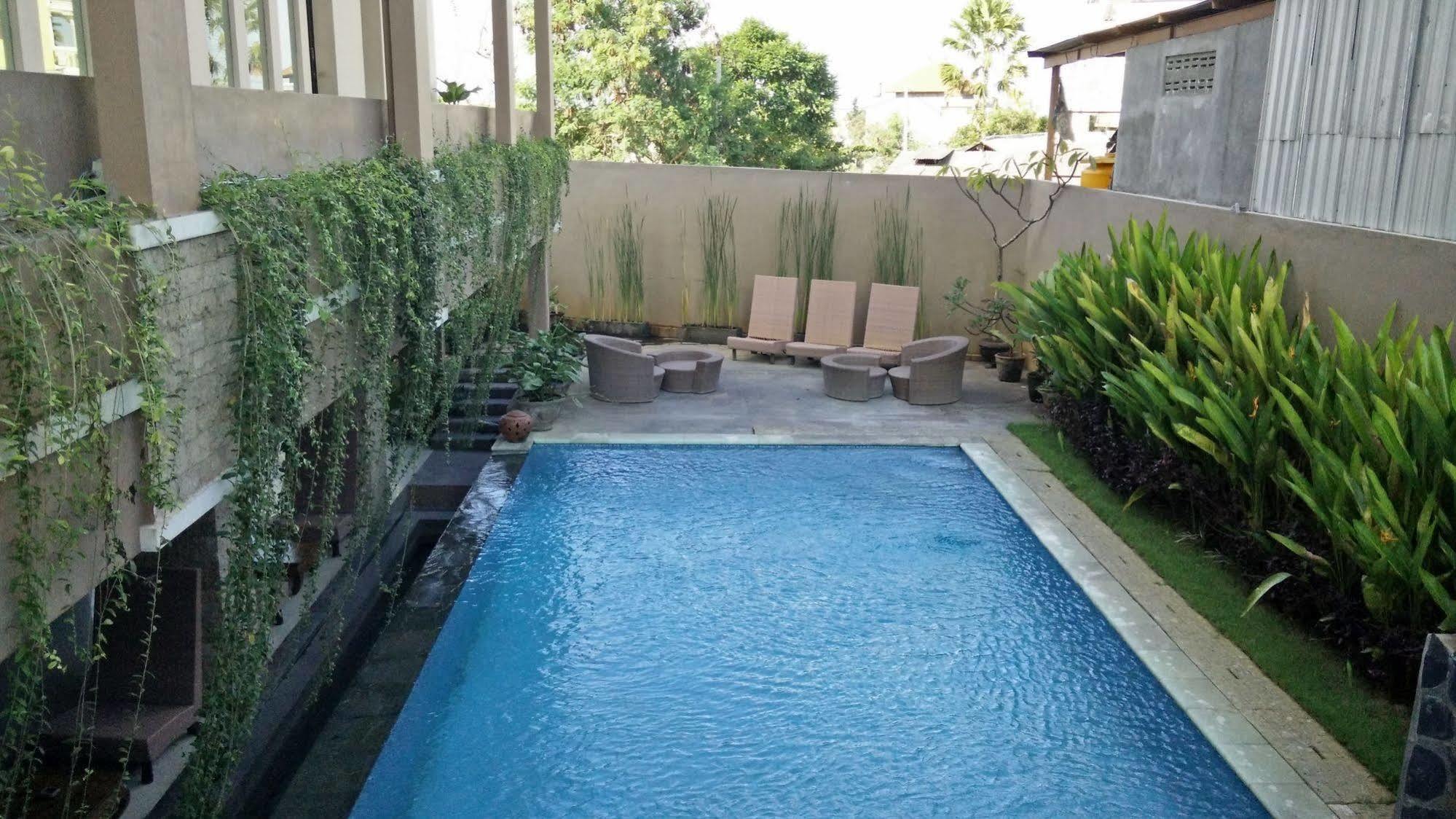 Koi Hotel And Residence Dempassar Exterior foto