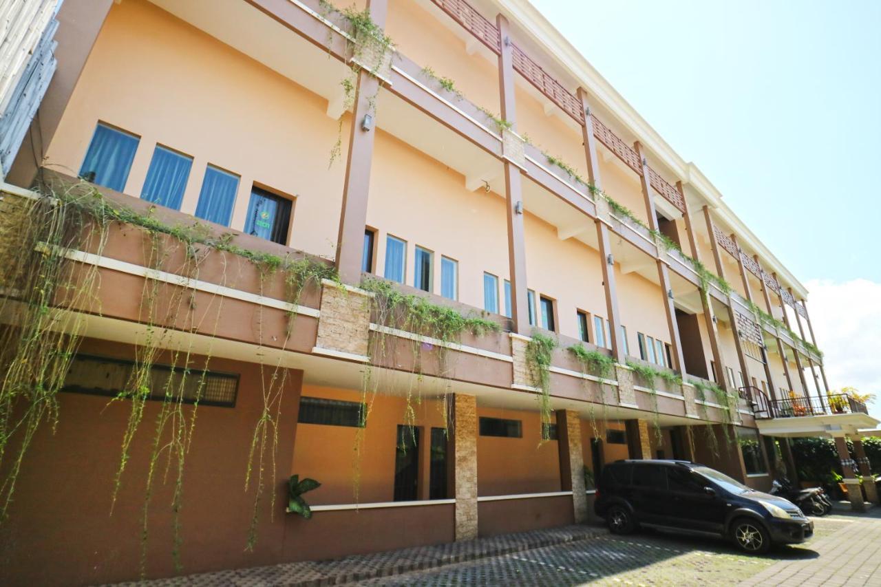 Koi Hotel And Residence Dempassar Exterior foto